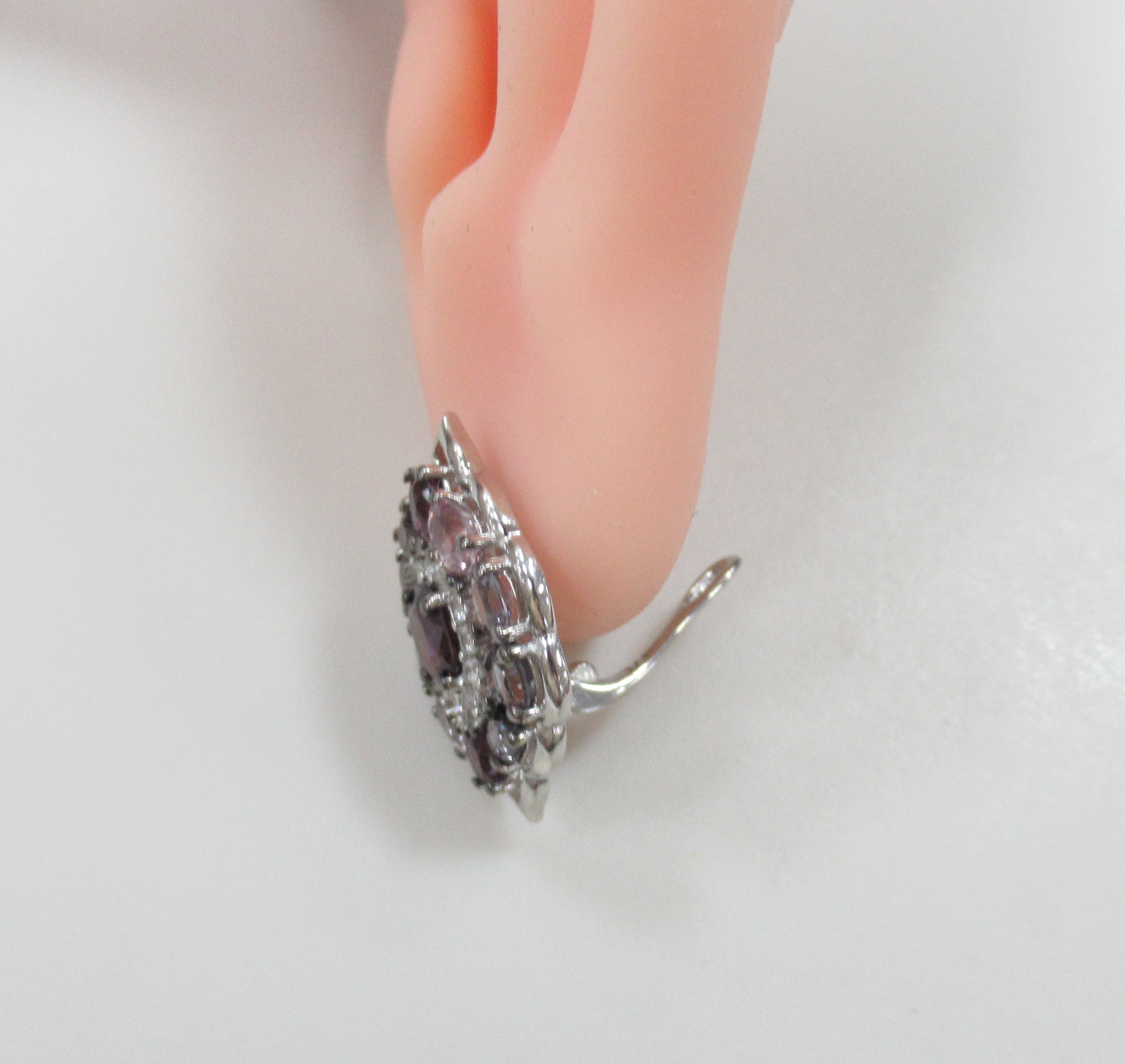 Серебряные серьги с разноцветной шпинелью